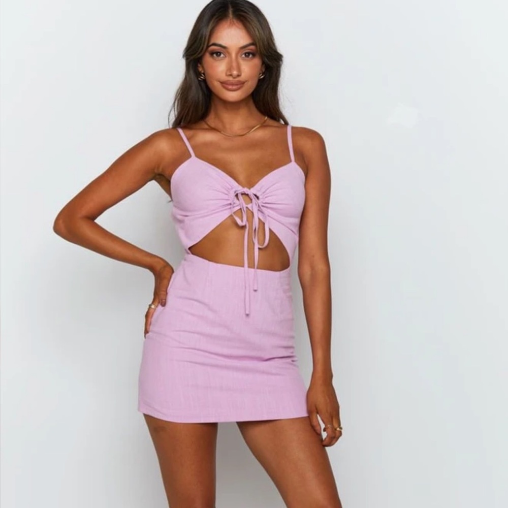 Run The World Dress Lilac - Picture 2 of 5